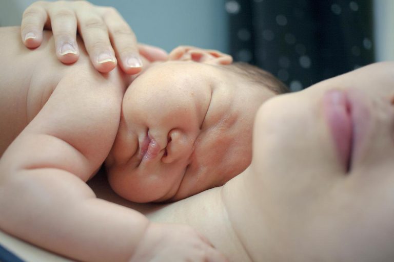 Singhiozzo Del Neonato Cause E Consigli