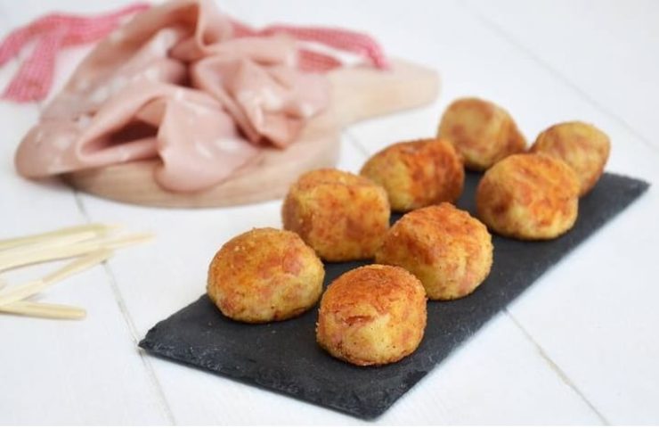 Hai della mortadella in frigorifero e che ci fai