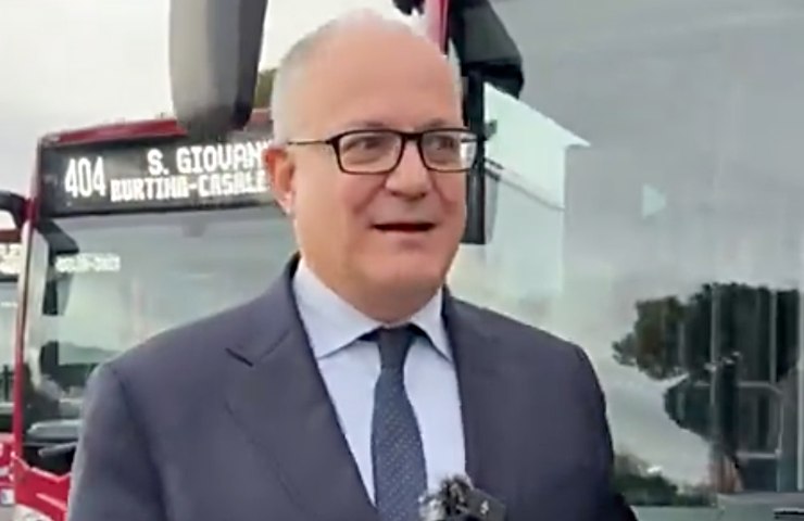 Roberto Gualtieri in diretta sulla piattaforma X