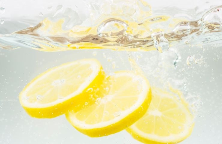 acqua limone 